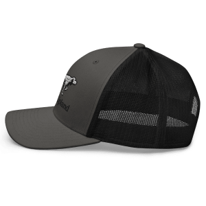 side profile view of the english setter trucker hat