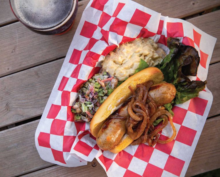 Upland Bratwurst: Upland Sausages with Beer and Cheddar