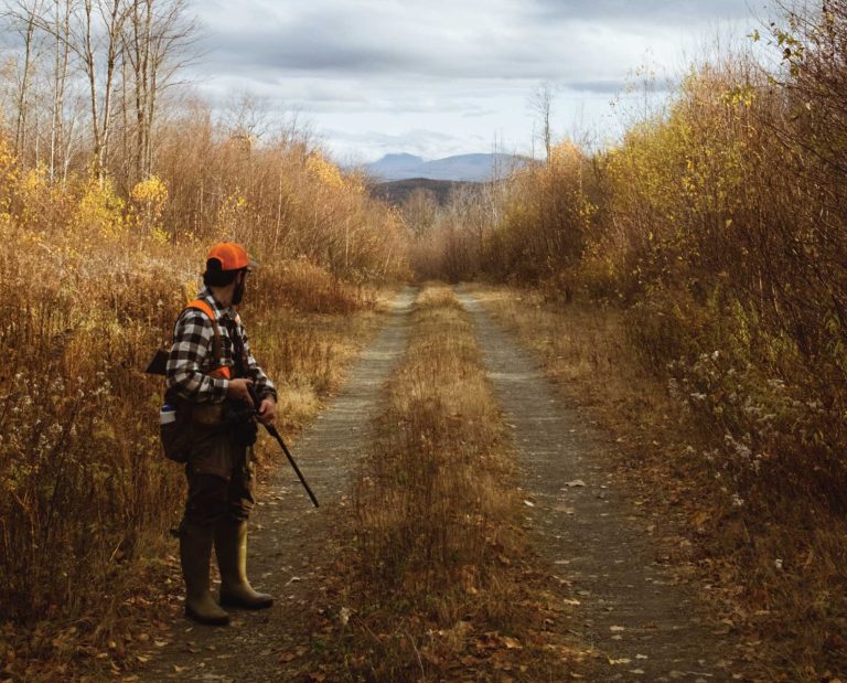 A bird hunter wearing the L.L. Bean Pa'tridge Strap Vest II